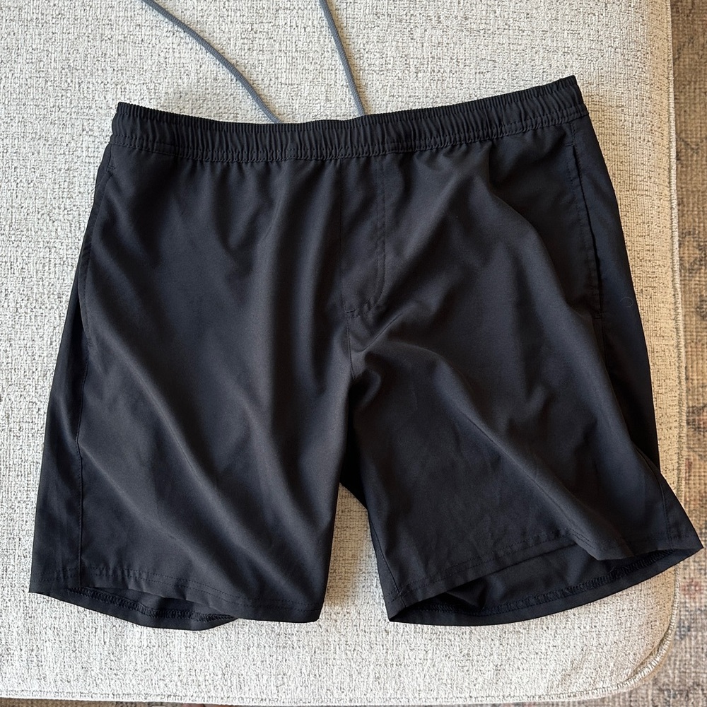 Men’s swim trunks with compression liner